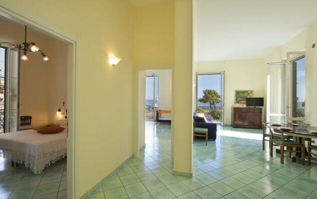 Antonietta - Photo 2